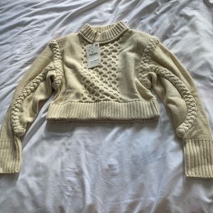 NWT Zara cropped sweater size S